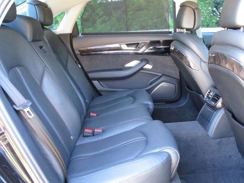 Used 2015 Audi A8 L 4.0T w/ Premium Package image 15