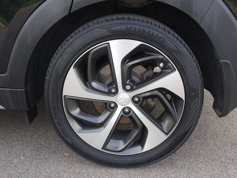 Used 2017 Hyundai Tucson Limited w/ Limited Ultimate Package 03 AWD/4WD image 26