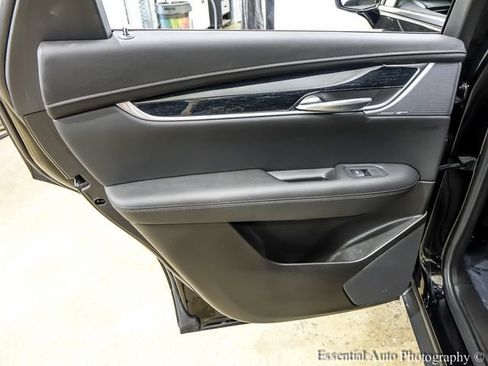 Certified 2025 Cadillac XT5 Premium Luxury AWD/4WD image 21