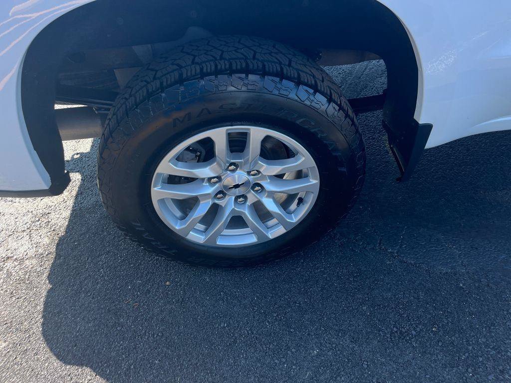 Used 2021 Chevrolet Silverado 1500 RST w/ Max Trailering Package AWD/4WD image 33