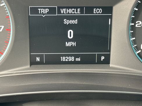 Certified 2022 Chevrolet Malibu LT w/ Leather Package image 28