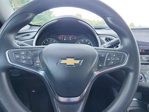 Used 2024 Chevrolet Malibu LT FWD image 12