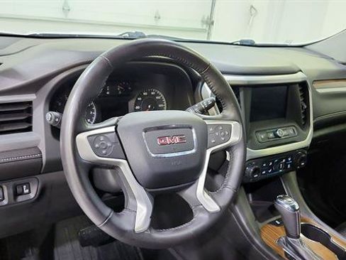Used 2019 GMC Acadia SLE FWD image 16