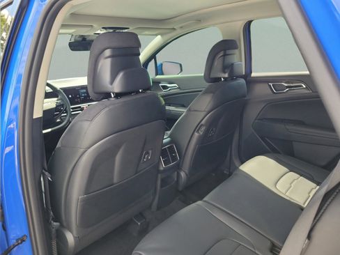 New 2026 Kia Sportage SX AWD/4WD image 34