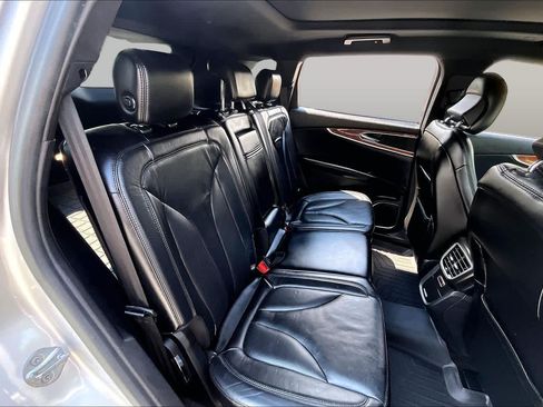 Used 2016 Lincoln MKX Select w/ Select Plus Package AWD/4WD image 21