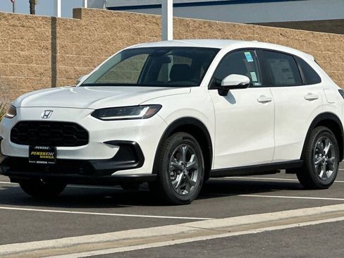 New 2026 Honda HR-V LX image 8