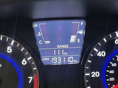 Used 2014 Hyundai Accent GS FWD image 25