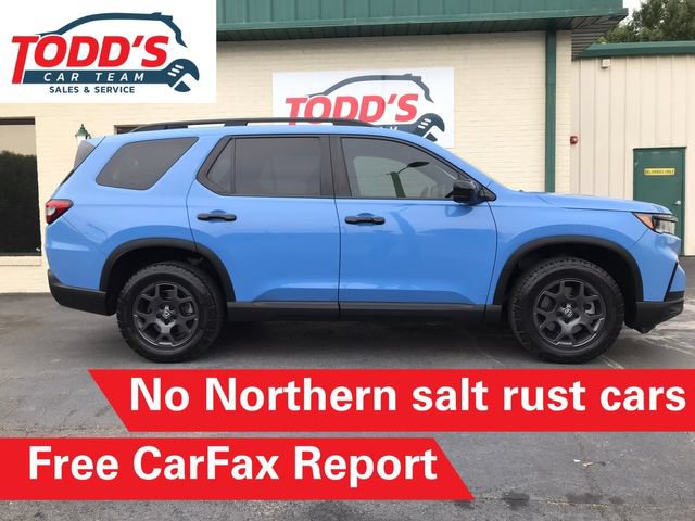 Used 2023 Honda Pilot TrailSport image 2