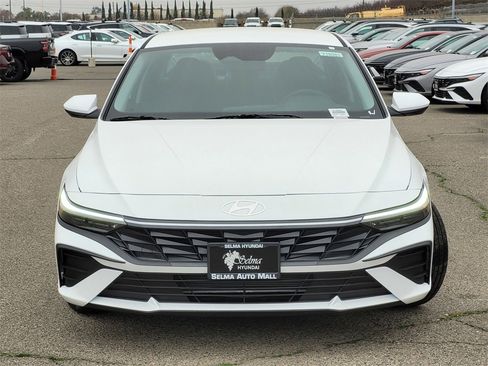 New 2025 Hyundai Elantra SE w/ Cargo Package image 2