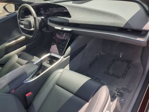 Used 2024 Lucid Air Touring AWD/4WD image 11