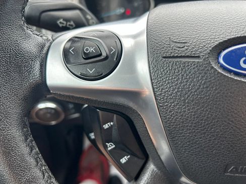 Used 2014 Ford Focus SE w/ SE Sport Package FWD image 21