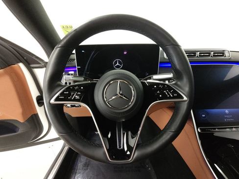 Used 2023 Mercedes-Benz S 500 4MATIC image 12