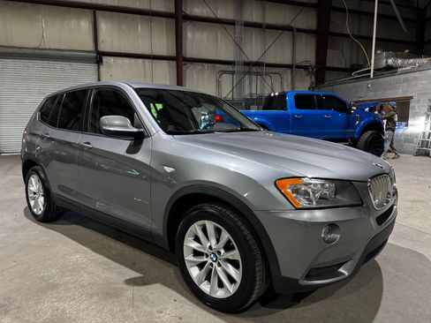 Used 2014 BMW X3 xDrive28i image 2