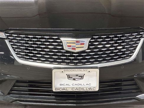 Used 2023 Cadillac CT4 Premium Luxury image 9