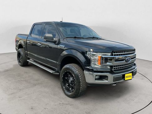 Used 2018 Ford F150 XLT w/ Equipment Group 302A Luxury AWD/4WD image 5
