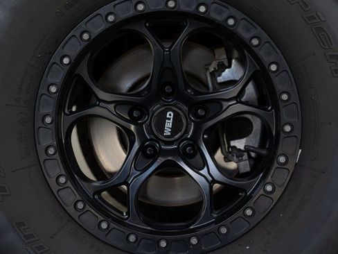 Used 2021 Jeep Wrangler Rubicon w/ Cold Weather Group image 12