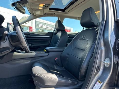 Used 2020 Nissan Altima 2.5 Platinum AWD/4WD image 13
