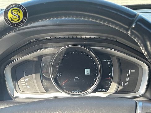 Used 2015 Volvo XC60 T5 Platinum w/ Climate Package image 26