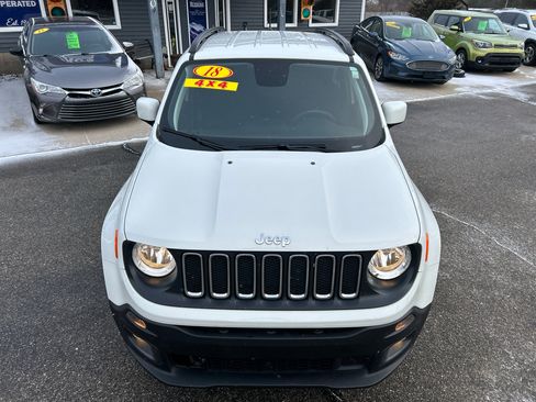 Used 2018 Jeep Renegade Latitude image 7
