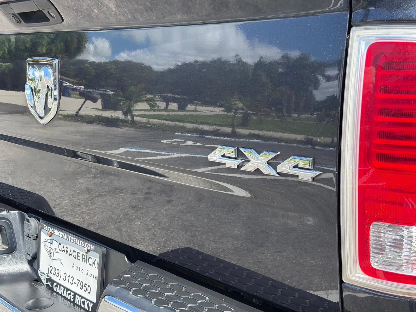 Used 2016 RAM 1500 Laramie w/ Convenience Group AWD/4WD image 49