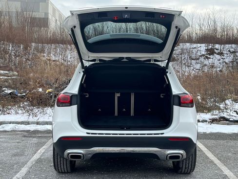 Used 2021 Mercedes-Benz GLA 250 4MATIC image 35