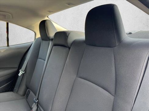 Certified 2025 Toyota Corolla LE image 19