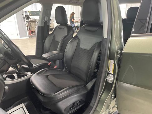 Used 2020 Jeep Compass Latitude w/ Popular Equipment Group AWD/4WD image 10