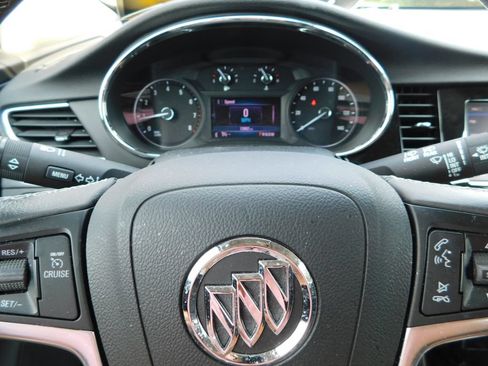 Used 2022 Buick Encore Preferred w/ Safety Package AWD/4WD image 31