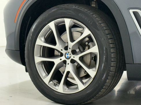 Used 2019 BMW X5 xDrive40i w/ Premium Package 2 AWD/4WD image 53