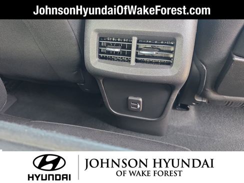 Used 2023 GMC Terrain SLE w/ Driver Convenience Package image 19