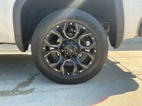 Used 2019 GMC Sierra 1500 AT4 w/ AT4 Premium Package AWD/4WD image 31