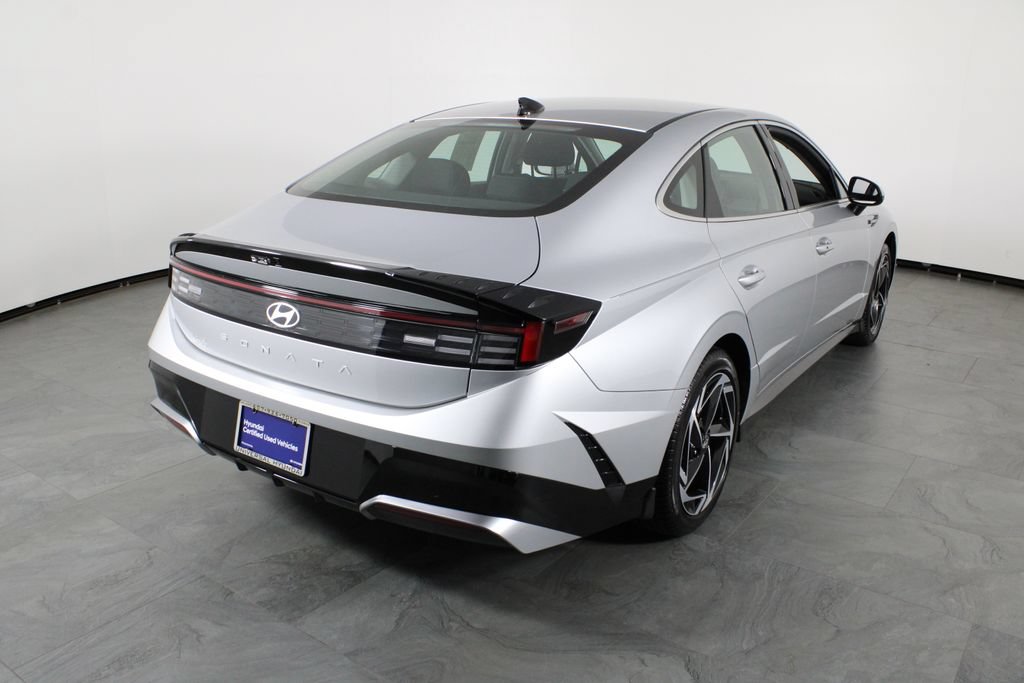 Certified 2026 Hyundai Sonata SEL FWD image 16