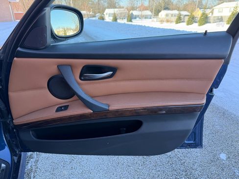 Used 2011 BMW 328i xDrive Sedan image 37