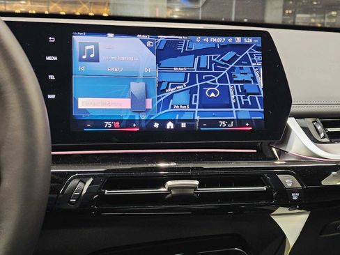 New 2026 BMW X1 xDrive28i w/ Technology Package image 16