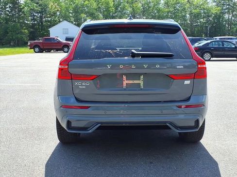Used 2023 Volvo XC60 T8 Ultimate AWD/4WD image 6