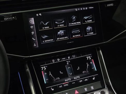 New 2026 Audi Q8 Premium image 23