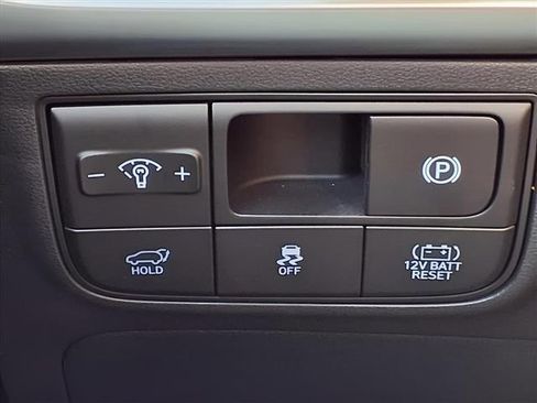 New 2026 Hyundai Tucson Limited image 24