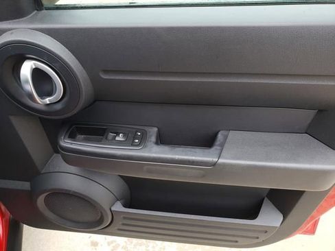 Used 2011 Dodge Nitro Heat AWD/4WD image 20