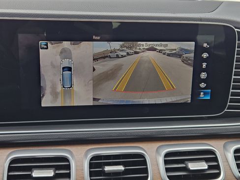 Used 2022 Mercedes-Benz GLE 350 image 18