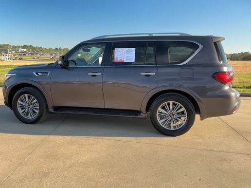 Used 2024 INFINITI QX80 Luxe image 5