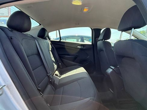Used 2016 Chevrolet Cruze LS FWD image 19