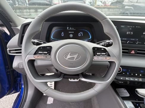 New 2026 Hyundai Elantra SEL Sport Premium FWD image 24