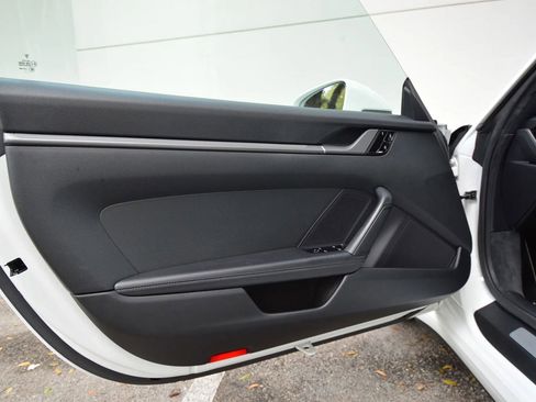 Used 2021 Porsche 911 Carrera image 22