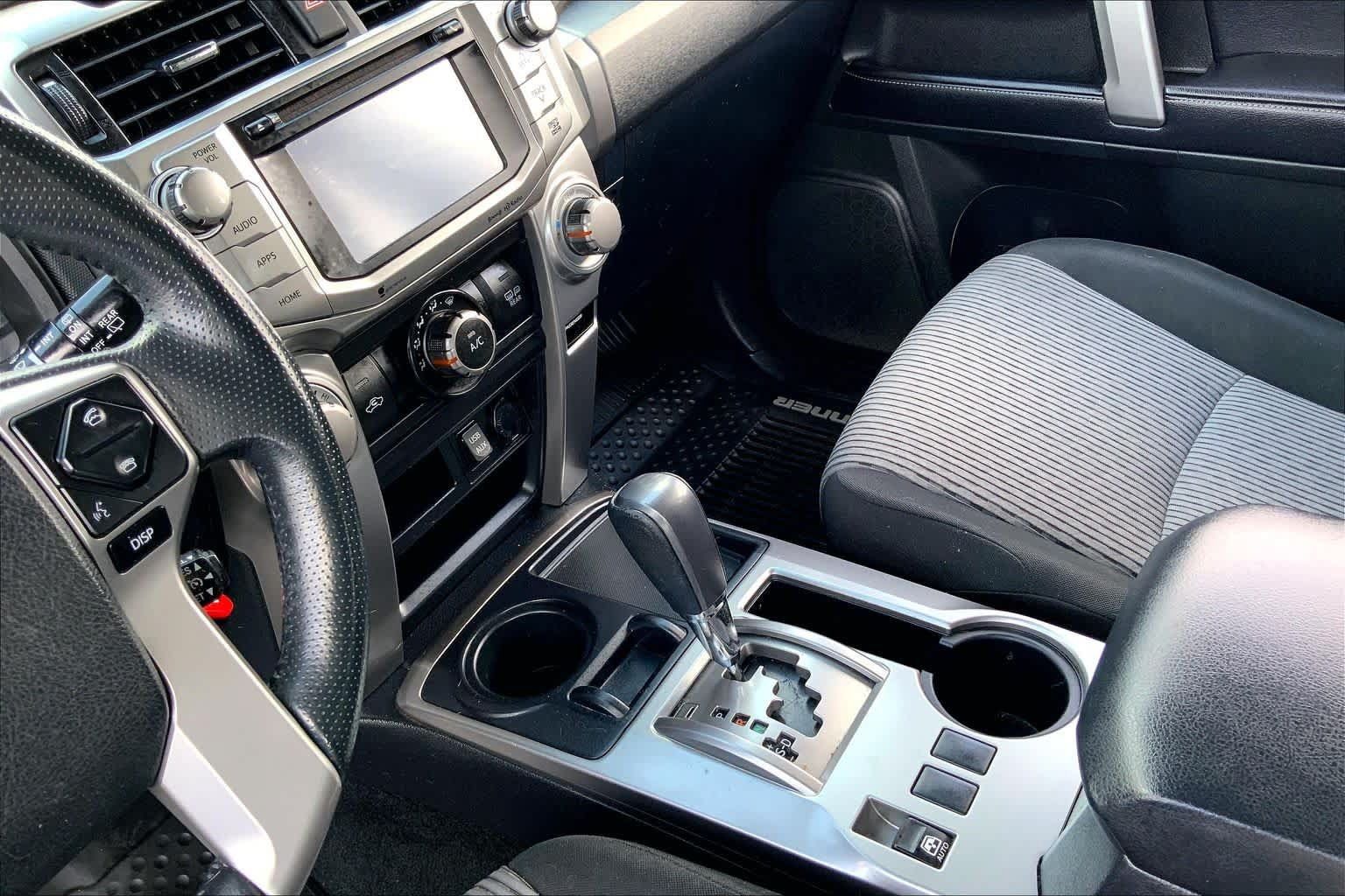 Used 2016 Toyota 4Runner SR5 RWD image 16