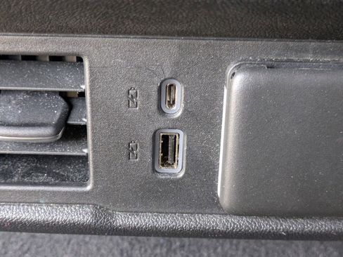 Used 2024 Chevrolet Silverado 1500 LT AWD/4WD image 15