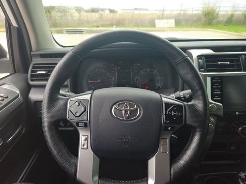 Used 2023 Toyota 4Runner SR5 Premium w/ Moonroof Package image 16