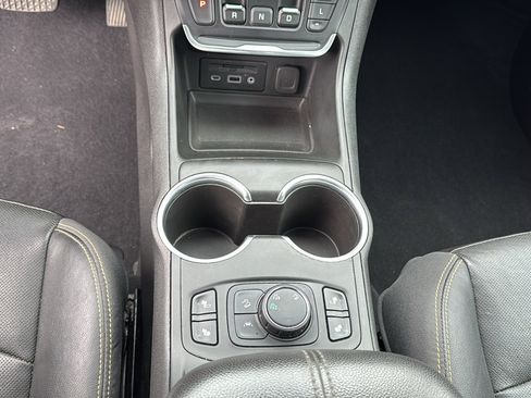 Certified 2021 GMC Terrain SLT w/ Infotainment Package II image 22