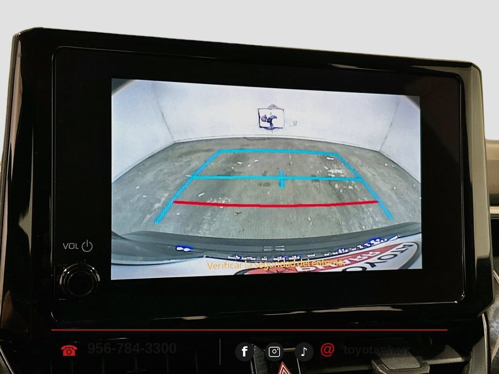 Used 2025 Toyota Corolla LE FWD image 12