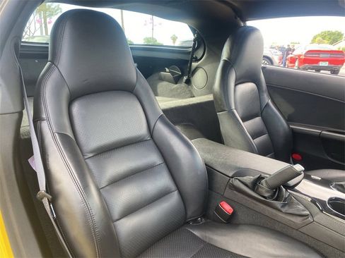 Used 2008 Chevrolet Corvette Coupe w/ Preferred Equipment Group image 9