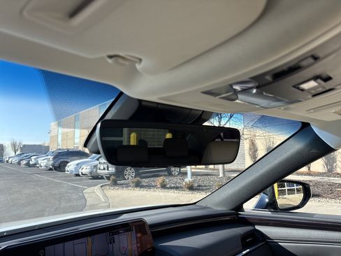 Used 2021 Lexus ES 250 w/ Premium Package image 27